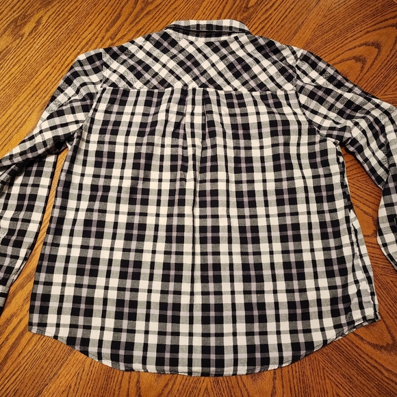 Vintage,  Women's button down Blouse - Picture 3 of 3